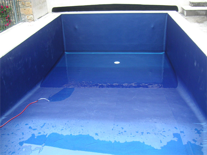 Mise en eau de piscine